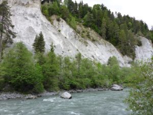 Vorderrhein bei Castrisch