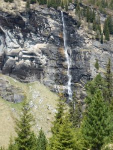 Wasserfall in den Valserrhein