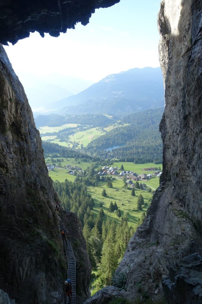 Aus dem Tunnel vom Pinut