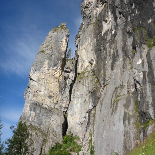 Meilerstein und Einstieg Pinut