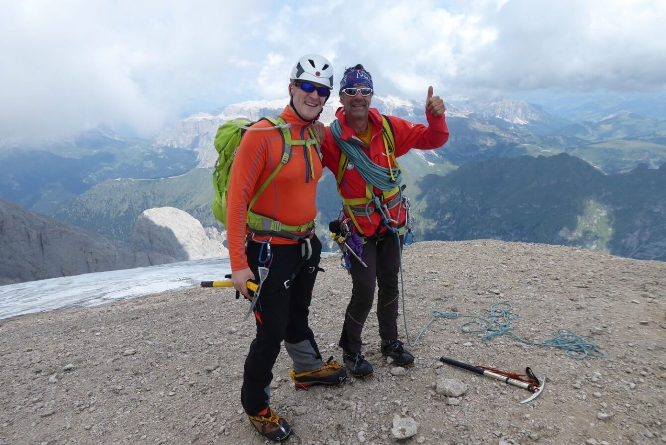 Erich und Toby nach dem Gipfelerfolg