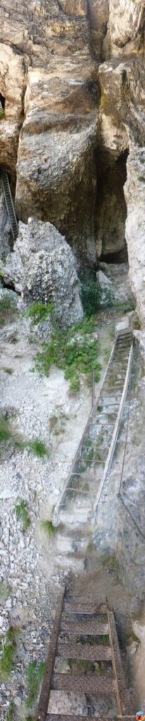Höhle Pinut