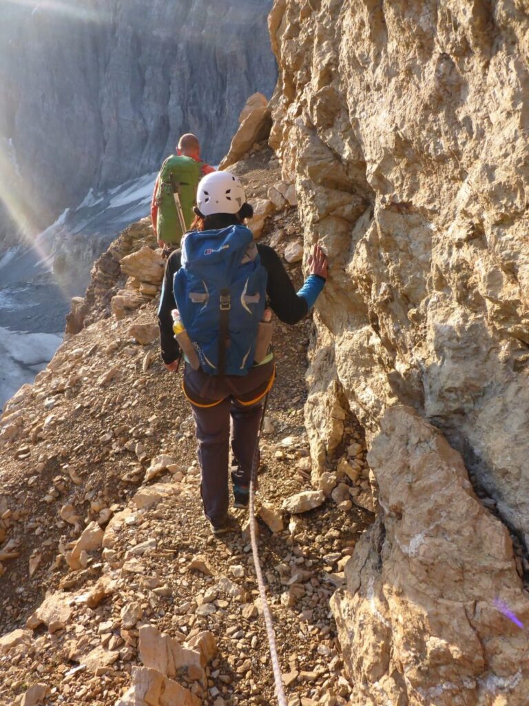 Mitteltraverse in der Gelbwand