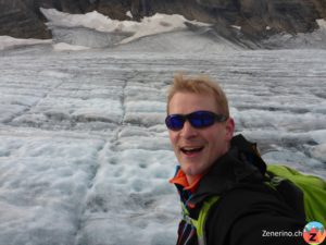 Selfie auf dem Glärnischfirn