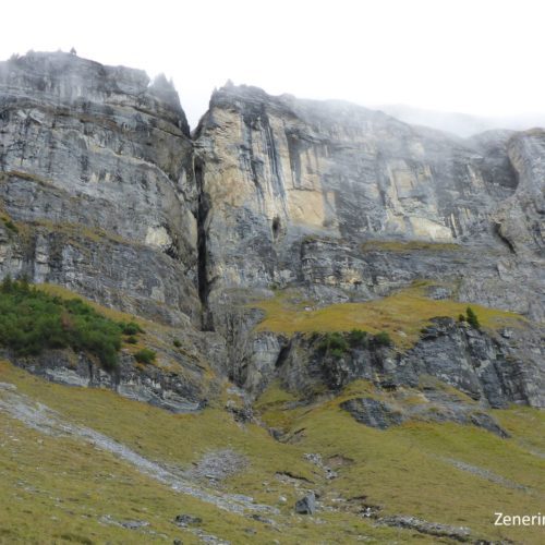 Riss oberhalb Denter Auas