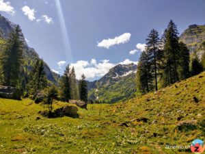 Hinter Tal mit Schijenstock (Rechts)