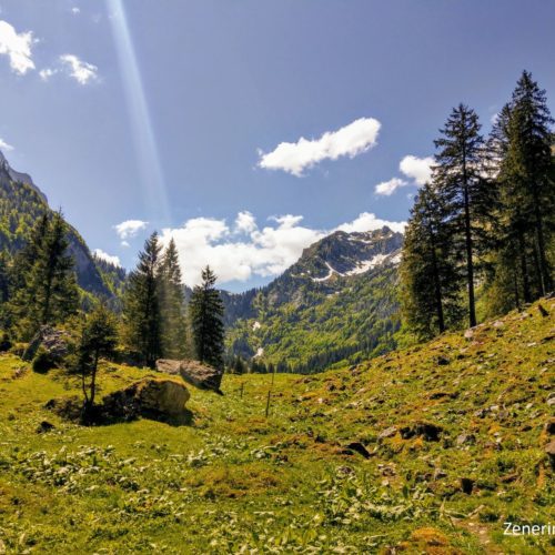 Hinter Tal mit Schijenstock (Rechts)