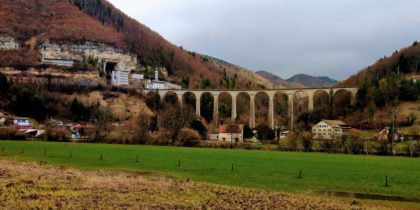 Eisenbahnviadukt bei Saint-Ursanne