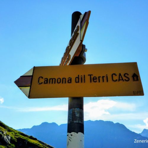Wegweiser Camona dil Terri CAS