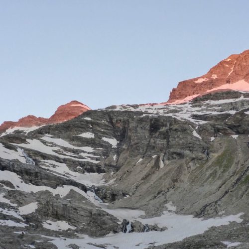 Sonnenaufgang am Adula