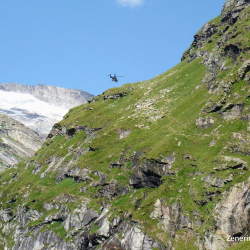 Materiallieferung Zapporthütte - Super Puma
