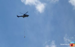 Super Puma, Lieferung neuer Brunnen Zapporthütte