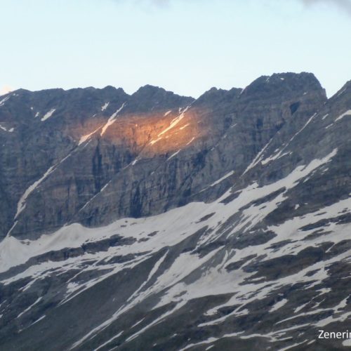 Sonnenuntergang Zapporthütte