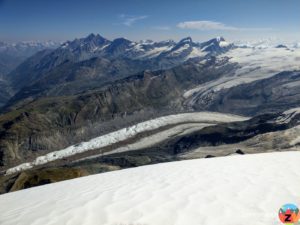 Gornergletscher, Dom, Täschhorn, Alphubel, Allalinhorn, Rimpfischhorn, Stralhorn (v.l.n.r.)