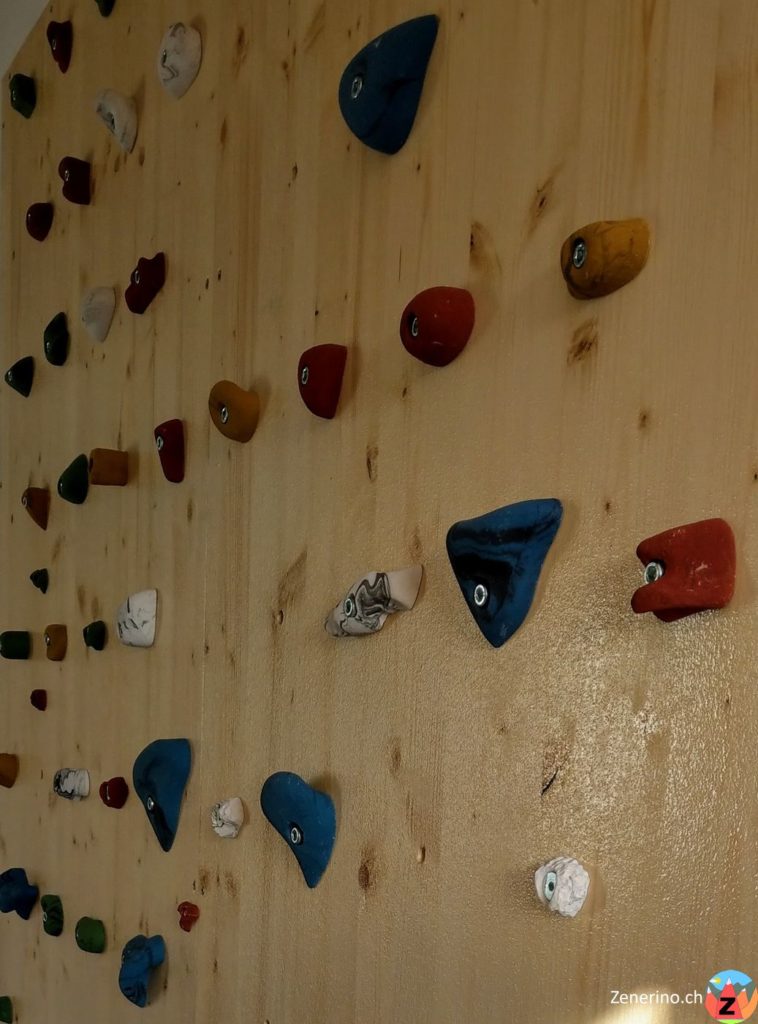 Boulderwand / Kletterwand fertig