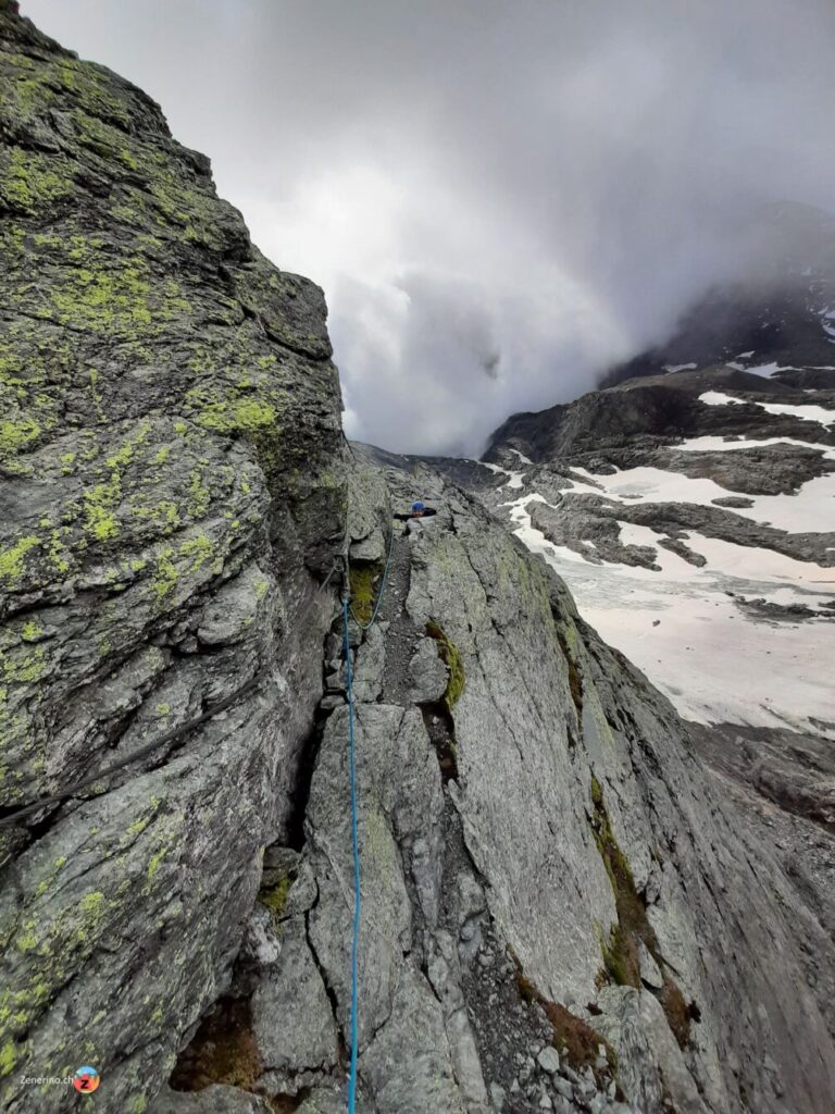 Kurz vor dem Ende des Kletterstückes am Sardona Mittelpfeiler