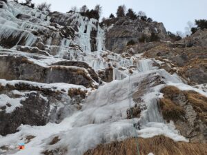 Hohbrügge Direkt (II 3) und Hohbrüggefall (II 4-)