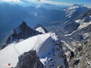 Zweites Schneefeld Hintergrat