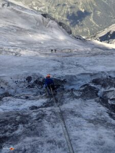 Gletscherspalte unter Lombardi Biwak